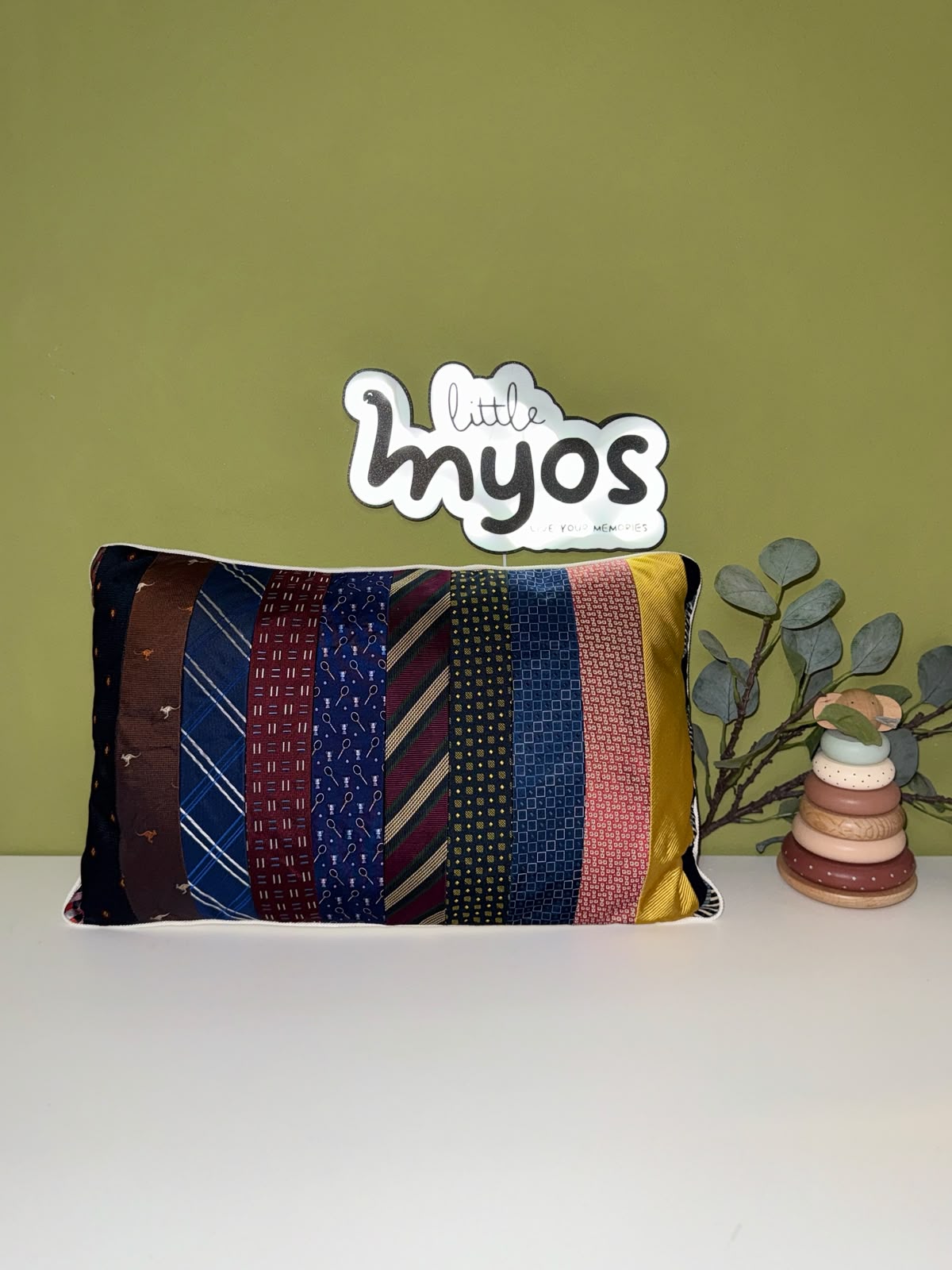 Memento Pillow